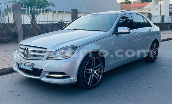 Comprar Usado Mercedes‒Benz C-klasse De outros Carro em Maputo em Maputo Comprar Usado Mercedes‒Benz C-klasse De outros Carro em Maputo em Maputo
