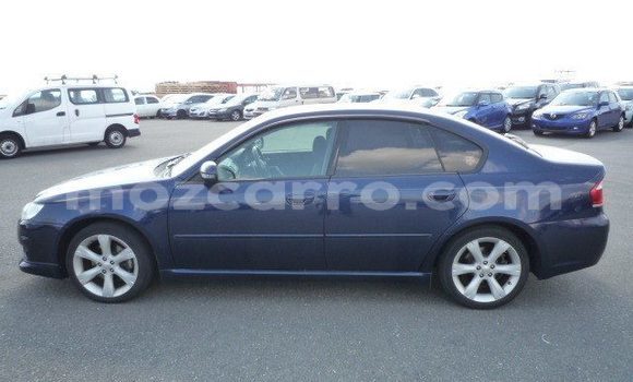 Comprar Usado Subaru Legacy Azul Carro em Maputo em Maputo