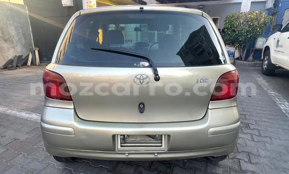 Comprar Usado Toyota Vitz Prata Carro em Maputo em Maputo Comprar Usado Toyota Vitz Prata Carro em Maputo em Maputo
