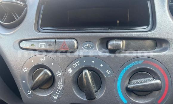 Comprar Usado Toyota Vitz Prata Carro em Maputo em Maputo Comprar Usado Toyota Vitz Prata Carro em Maputo em Maputo