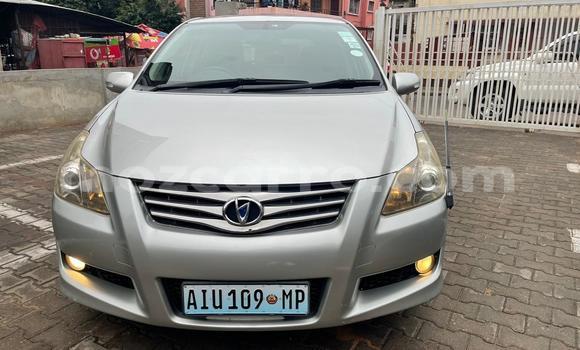Comprar Usado Toyota Blade Prata Carro em Maputo em Maputo Comprar Usado Toyota Blade Prata Carro em Maputo em Maputo