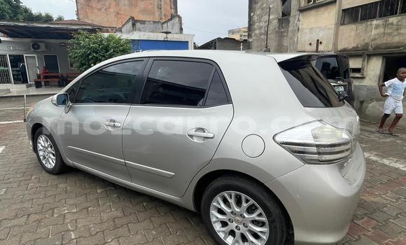 Comprar Usado Toyota Blade Prata Carro em Maputo em Maputo Comprar Usado Toyota Blade Prata Carro em Maputo em Maputo