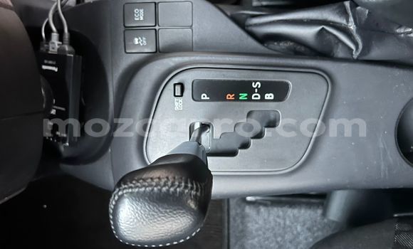 Nunua Ilio tumika Toyota iQ Fedha Gari ndani ya Marara nchini Tete Nunua Ilio tumika Toyota iQ Fedha Gari ndani ya Marara nchini Tete