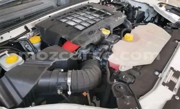 Nunua Ilio tumika Mahindra CL Nyeupe Gari ndani ya Maputo nchini Maputo Nunua Ilio tumika Mahindra CL Nyeupe Gari ndani ya Maputo nchini Maputo