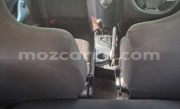 Comprar Usado Toyota iQ Azul Carro em Maputo em Maputo Comprar Usado Toyota iQ Azul Carro em Maputo em Maputo