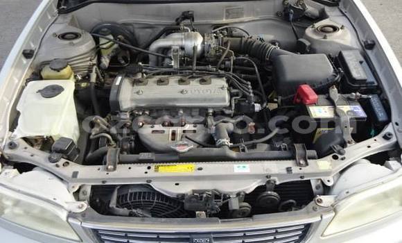 Nunua Ilio tumika Toyota Corolla Fedha Gari ndani ya Maputo nchini Maputo Nunua Ilio tumika Toyota Corolla Fedha Gari ndani ya Maputo nchini Maputo