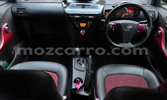 Nunua Ilio tumika Toyota iQ Nyekundu Gari ndani ya Maputo nchini Maputo Nunua Ilio tumika Toyota iQ Nyekundu Gari ndani ya Maputo nchini Maputo