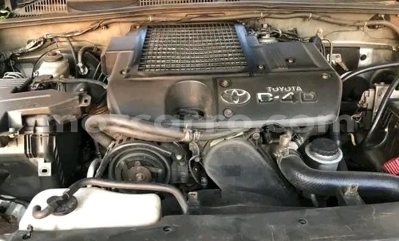 Nunua Ilio tumika Toyota Land Cruiser Nyingine Gari ndani ya Maputo nchini Maputo Nunua Ilio tumika Toyota Land Cruiser Nyingine Gari ndani ya Maputo nchini Maputo