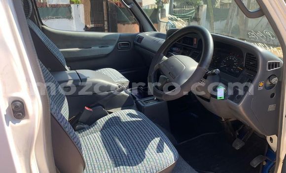 Comprar Usado Toyota Hiace Prata Carro em Maputo em Maputo Comprar Usado Toyota Hiace Prata Carro em Maputo em Maputo