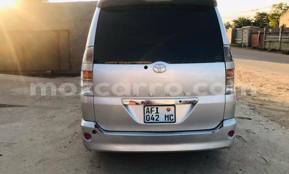 Buy Used Toyota Voxy Other Car in Maputo in Maputo Buy Used Toyota Voxy Other Car in Maputo in Maputo