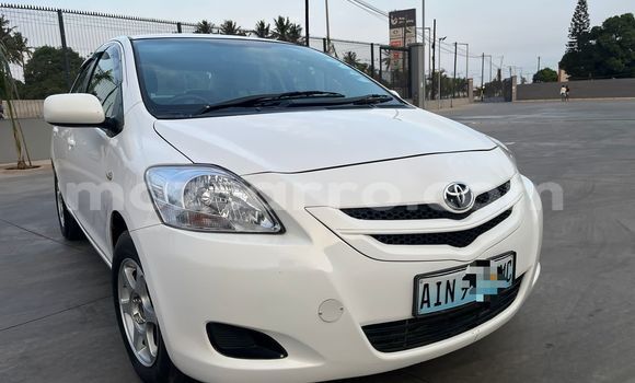 Comprar Usado Toyota Belta Branco Carro em Maputo em Maputo Comprar Usado Toyota Belta Branco Carro em Maputo em Maputo
