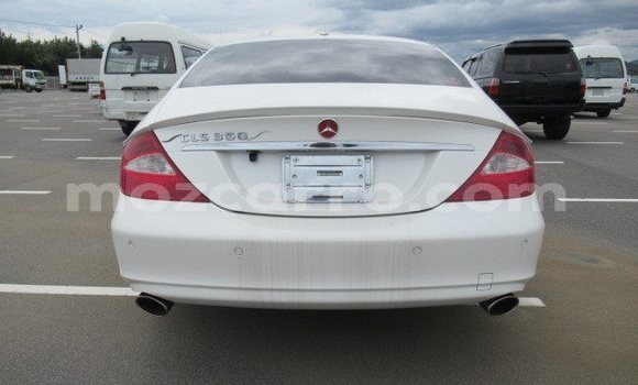 Nunua Ilio tumika Mercedes‒Benz CLS-Class Nyeupe Gari ndani ya Maputo nchini Maputo Nunua Ilio tumika Mercedes‒Benz CLS-Class Nyeupe Gari ndani ya Maputo nchini Maputo