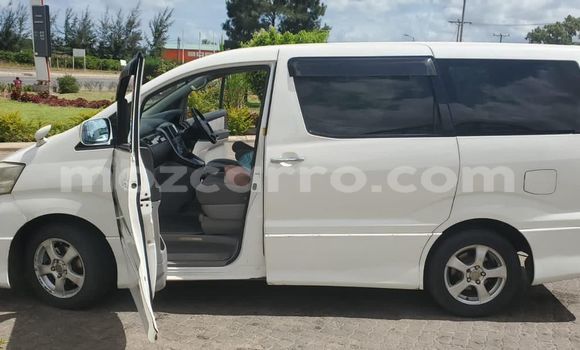 Comprar Usado Toyota Alphard Branco Carro em Maputo em Maputo Comprar Usado Toyota Alphard Branco Carro em Maputo em Maputo