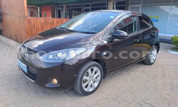 Nunua Ilio tumika Mazda Demio Nyekundu Gari ndani ya Maputo nchini Maputo Nunua Ilio tumika Mazda Demio Nyekundu Gari ndani ya Maputo nchini Maputo