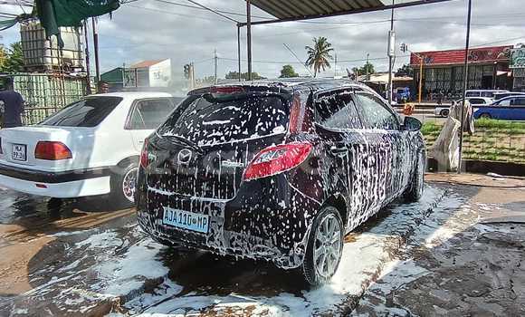 Nunua Ilio tumika Mazda Demio Nyekundu Gari ndani ya Maputo nchini Maputo Nunua Ilio tumika Mazda Demio Nyekundu Gari ndani ya Maputo nchini Maputo