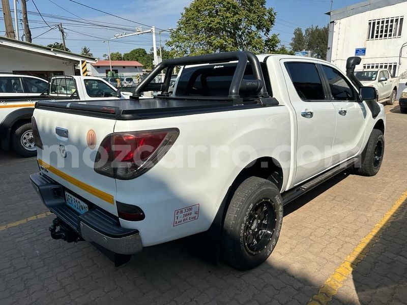 Big with watermark mazda bt 50 maputo maputo 15717