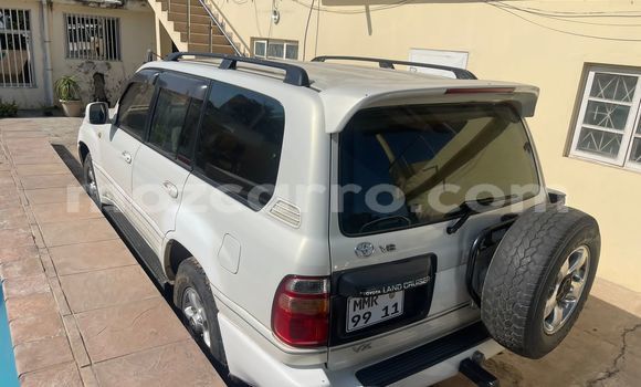 Tenga Tsaru Toyota Land Cruiser Prado Chena Mota in Maputo in Maputo Tenga Tsaru Toyota Land Cruiser Prado Chena Mota in Maputo in Maputo