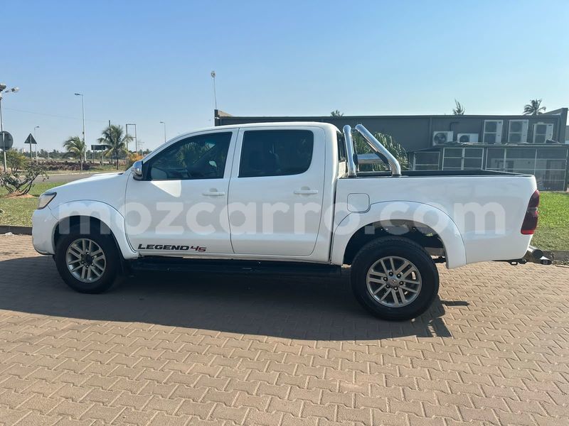 Big with watermark toyota hilux maputo maputo 15728