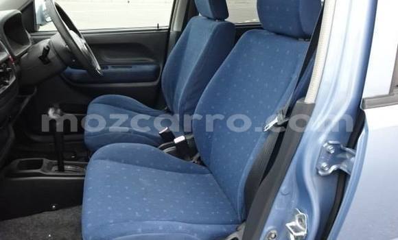 Nunua Ilio tumika Suzuki Kei Bluu Gari ndani ya Maputo nchini Maputo Nunua Ilio tumika Suzuki Kei Bluu Gari ndani ya Maputo nchini Maputo