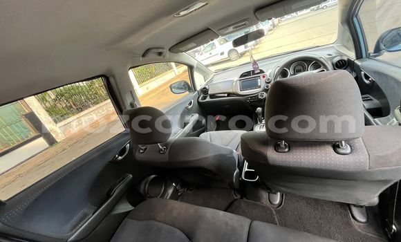 Buy Used Honda Fit Blue Car in Maputo in Maputo Buy Used Honda Fit Blue Car in Maputo in Maputo
