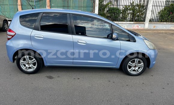 Buy Used Honda Fit Blue Car in Maputo in Maputo Buy Used Honda Fit Blue Car in Maputo in Maputo