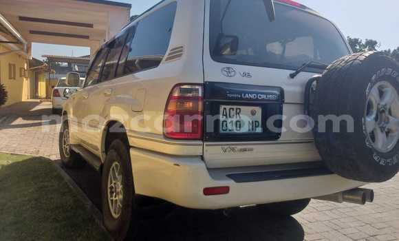 Tenga Tsaru Toyota Land Cruiser Prado Chena Mota in Maputo in Maputo Tenga Tsaru Toyota Land Cruiser Prado Chena Mota in Maputo in Maputo