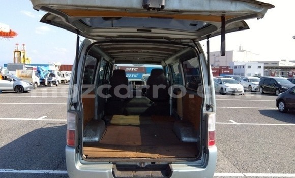 Nunua Ilio tumika Nissan Caravan Fedha Gari ndani ya Maputo nchini Maputo Nunua Ilio tumika Nissan Caravan Fedha Gari ndani ya Maputo nchini Maputo
