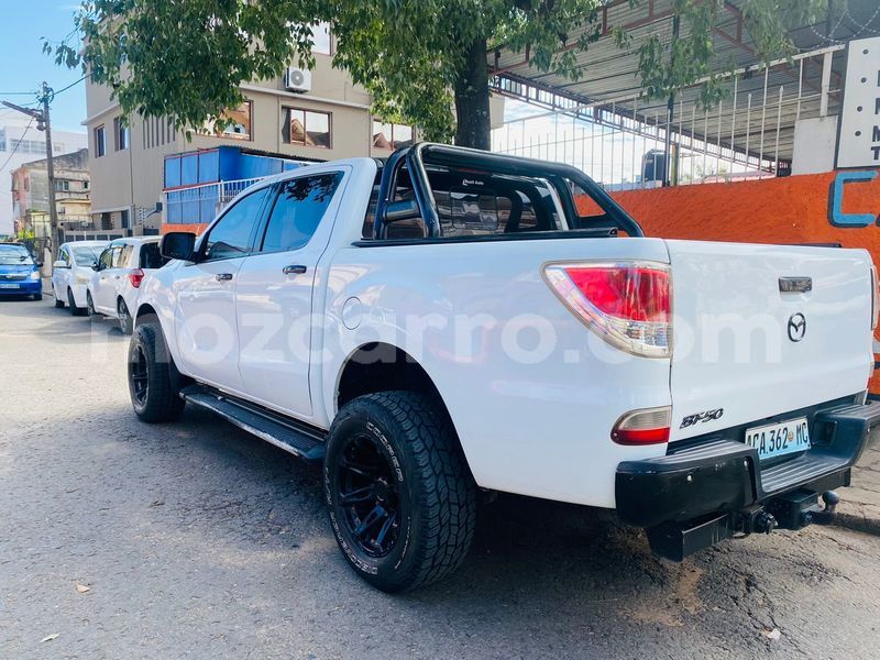 Big with watermark mazda bt 50 maputo maputo 15746