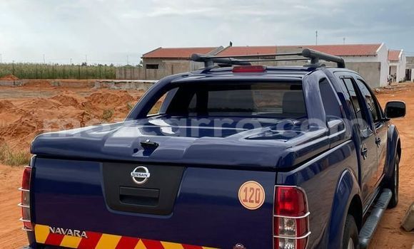 Buy Used Nissan Navara Blue Car in Maputo in Maputo Buy Used Nissan Navara Blue Car in Maputo in Maputo