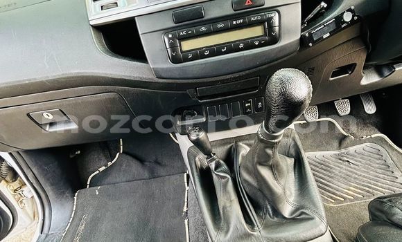 Buy Used Toyota Hilux White Car in Maputo in Maputo Buy Used Toyota Hilux White Car in Maputo in Maputo