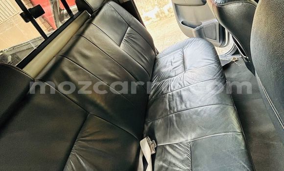 Buy Used Toyota Hilux White Car in Maputo in Maputo Buy Used Toyota Hilux White Car in Maputo in Maputo