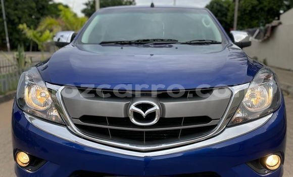 Comprar Usado Mazda BT-50 Azul Carro em Maputo em Maputo Comprar Usado Mazda BT-50 Azul Carro em Maputo em Maputo