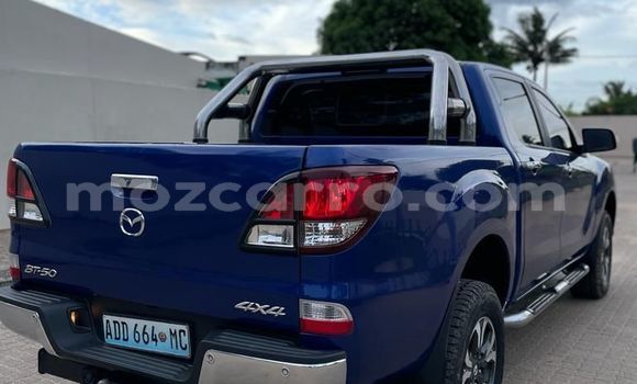 Comprar Usado Mazda BT-50 Azul Carro em Maputo em Maputo Comprar Usado Mazda BT-50 Azul Carro em Maputo em Maputo