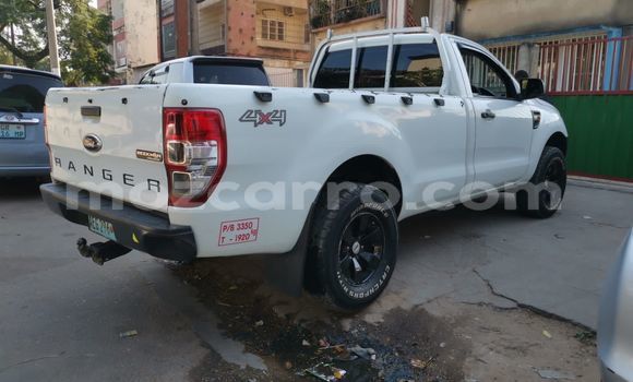 Nunua Ilio tumika Ford Ranger Nyeupe Gari ndani ya Maputo nchini Maputo Nunua Ilio tumika Ford Ranger Nyeupe Gari ndani ya Maputo nchini Maputo