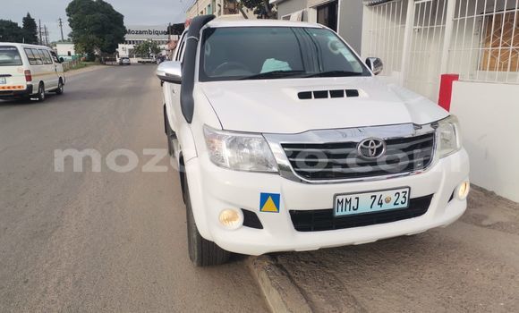 Tenga Tsaru Toyota Hilux Chena Mota in Maputo in Maputo Tenga Tsaru Toyota Hilux Chena Mota in Maputo in Maputo