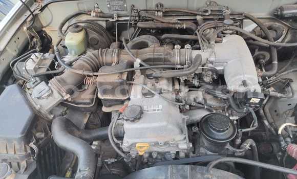 Nunua Ilio tumika Toyota Surf Fedha Gari ndani ya Maputo nchini Maputo Nunua Ilio tumika Toyota Surf Fedha Gari ndani ya Maputo nchini Maputo