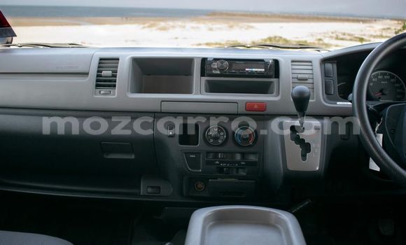 Comprar Usado Toyota Hiace Prata Carro em Maputo em Maputo Comprar Usado Toyota Hiace Prata Carro em Maputo em Maputo