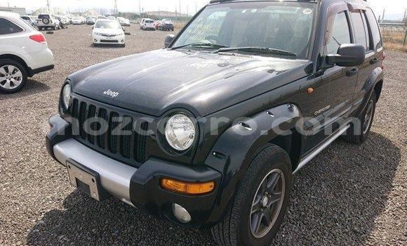 Nunua Ilio tumika Jeep Cherokee Nyeusi Gari ndani ya Maputo nchini Maputo Nunua Ilio tumika Jeep Cherokee Nyeusi Gari ndani ya Maputo nchini Maputo