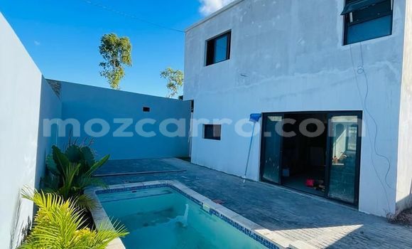 Nunua Ilio tumika Toyota Allion Nyeupe Gari ndani ya Maputo nchini Maputo Nunua Ilio tumika Toyota Allion Nyeupe Gari ndani ya Maputo nchini Maputo