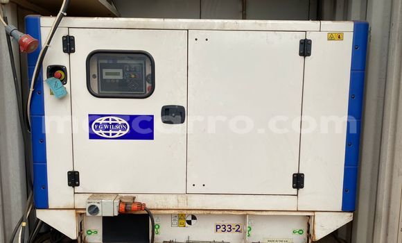 Comprar Usado Toyota Aqua Branco Carro em Maputo em Maputo Comprar Usado Toyota Aqua Branco Carro em Maputo em Maputo