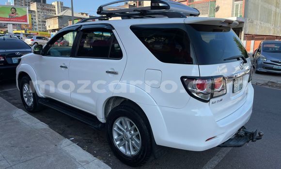 Tenga Tsaru Toyota Fortuner Chena Mota in Maputo in Maputo Tenga Tsaru Toyota Fortuner Chena Mota in Maputo in Maputo