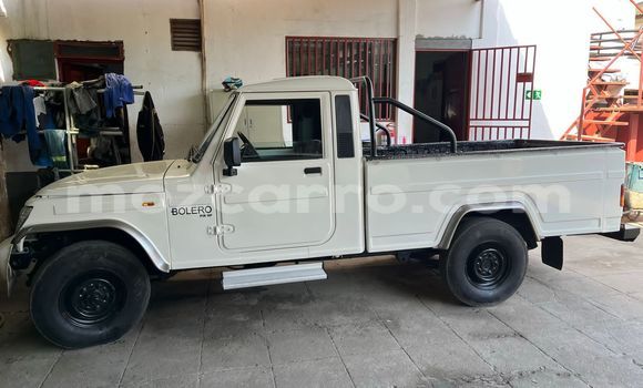 Comprar Usado Mahindra Bolero Branco Carro em Maputo em Maputo Comprar Usado Mahindra Bolero Branco Carro em Maputo em Maputo