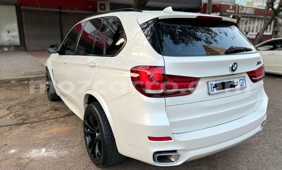 Comprar Usado BMW X5 Branco Carro em Maputo em Maputo Comprar Usado BMW X5 Branco Carro em Maputo em Maputo