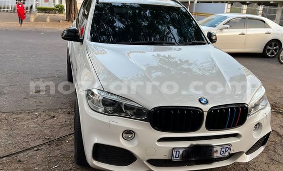 Comprar Usado BMW X5 Branco Carro em Maputo em Maputo Comprar Usado BMW X5 Branco Carro em Maputo em Maputo
