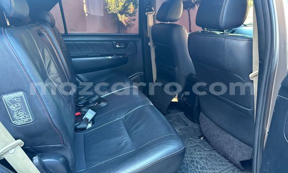 Tenga Tsaru Toyota Fortuner Zvimwe Mota in Maputo in Maputo Tenga Tsaru Toyota Fortuner Zvimwe Mota in Maputo in Maputo