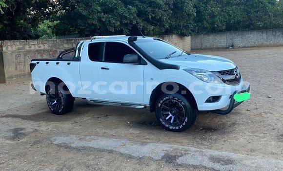Buy Used Mazda BT-50 White Car in Maputo in Maputo Buy Used Mazda BT-50 White Car in Maputo in Maputo