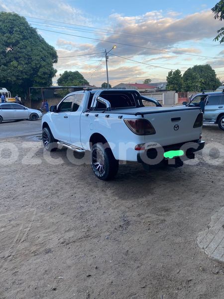 Big with watermark mazda bt 50 maputo maputo 15829