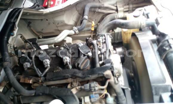 Buy Used Nissan NV350 Caravan White Car in Quelimane in Zambezia Buy Used Nissan NV350 Caravan White Car in Quelimane in Zambezia