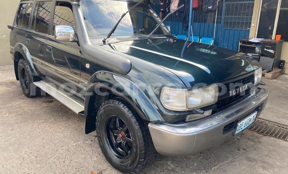 Comprar Usado Toyota Land Cruiser Prado Verde Carro em Maputo em Maputo