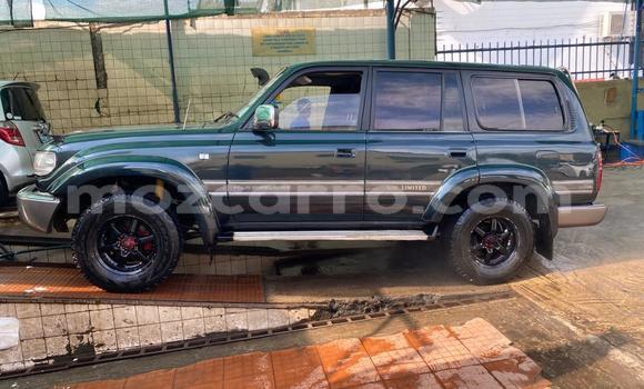 Buy Used Toyota Land Cruiser Prado Green Car in Maputo in Maputo Buy Used Toyota Land Cruiser Prado Green Car in Maputo in Maputo